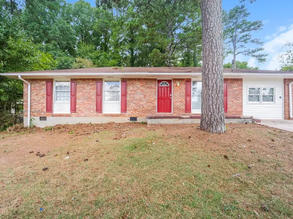 8175 Eton Ct, Jonesboro, GA 30238