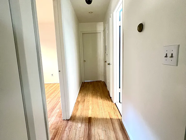233 Cambridge Ave #1 — Photo 9