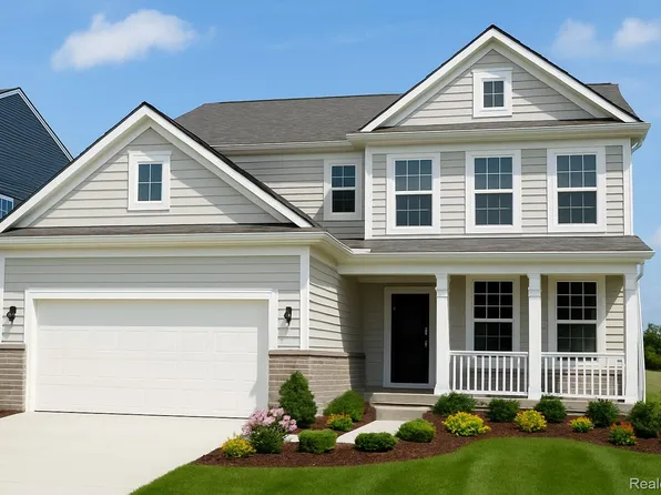 826 Kuss Dr, Saline, MI 48176