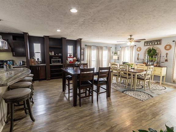 2nd image of 130 Boat Ramp Rd