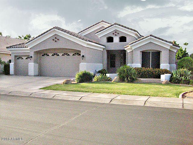 1st image of 230 W Vinedo Ln