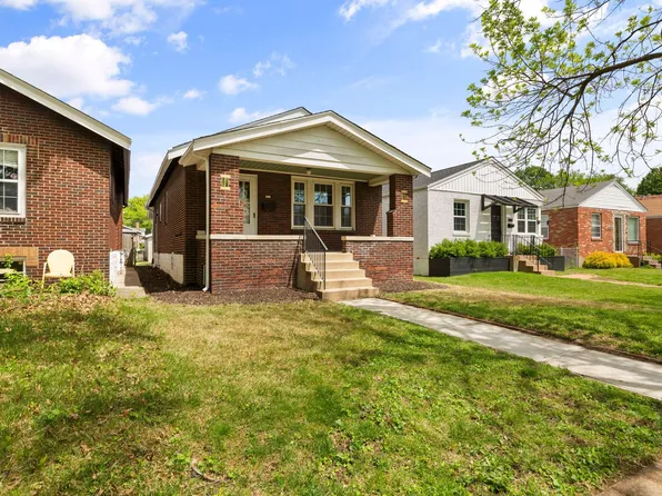 4011 McDonald Ave, Saint Louis, MO 63116