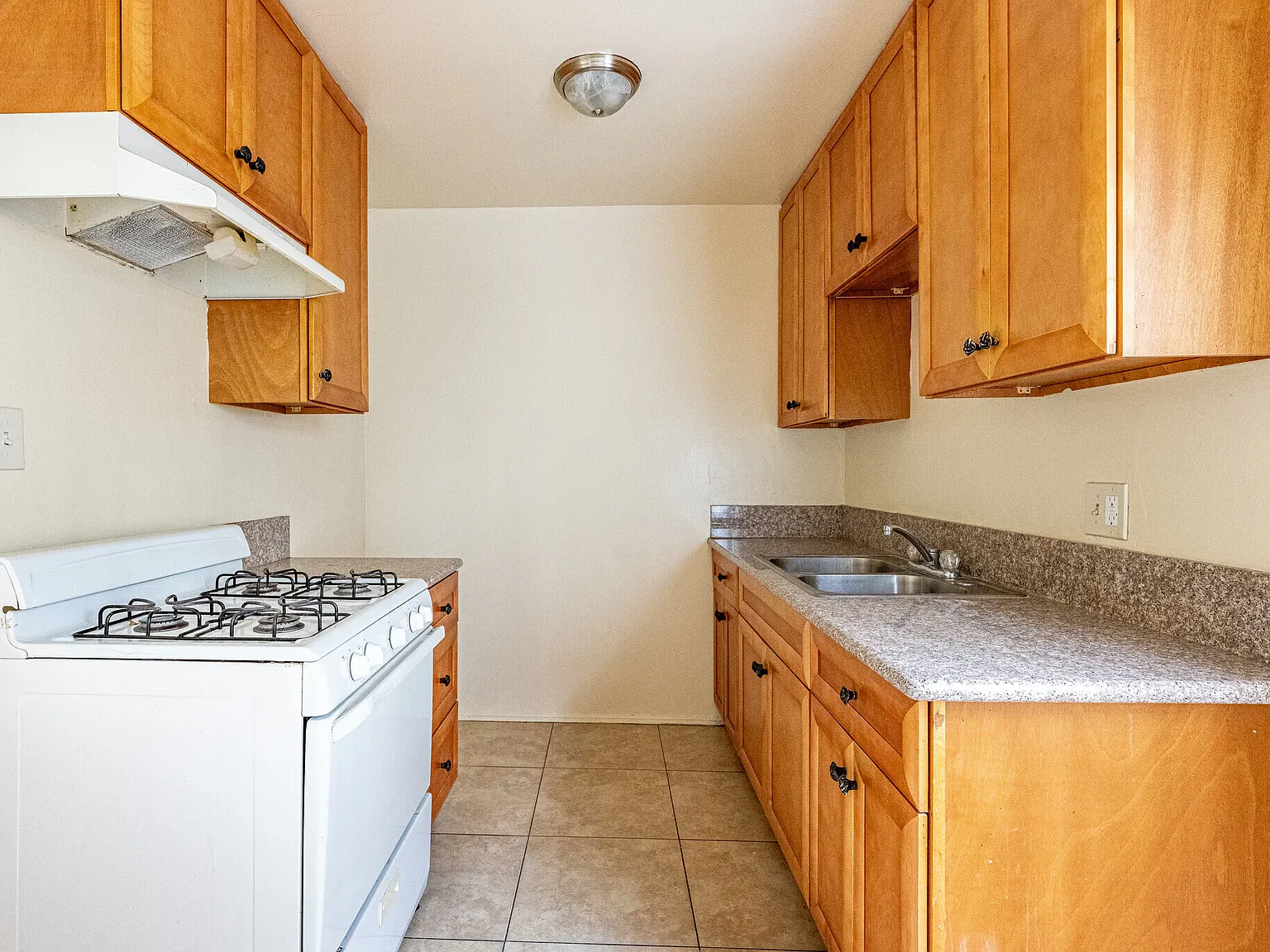 1 bed, 580 sqft, $1,850 — Photo 3