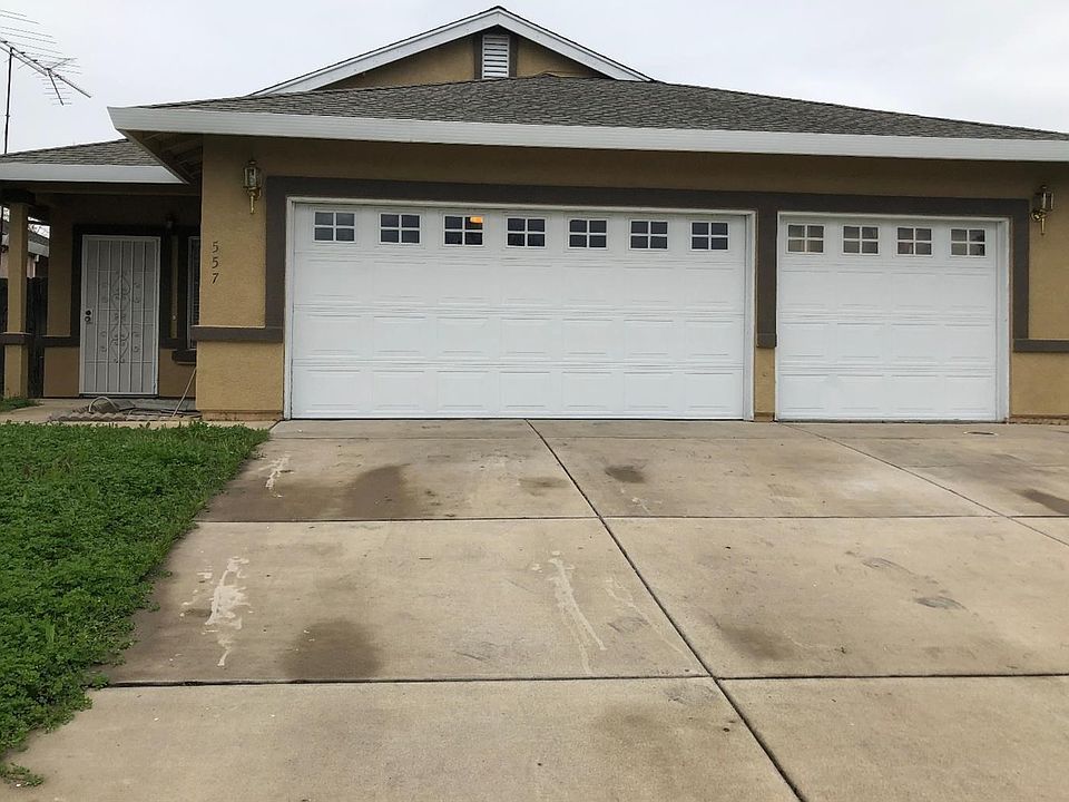1st image of 557 Regis Dr