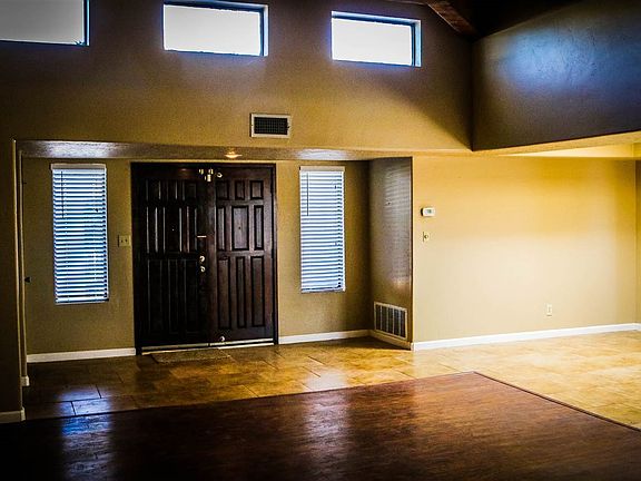 4th image of 506 Tierra Berrenda Dr