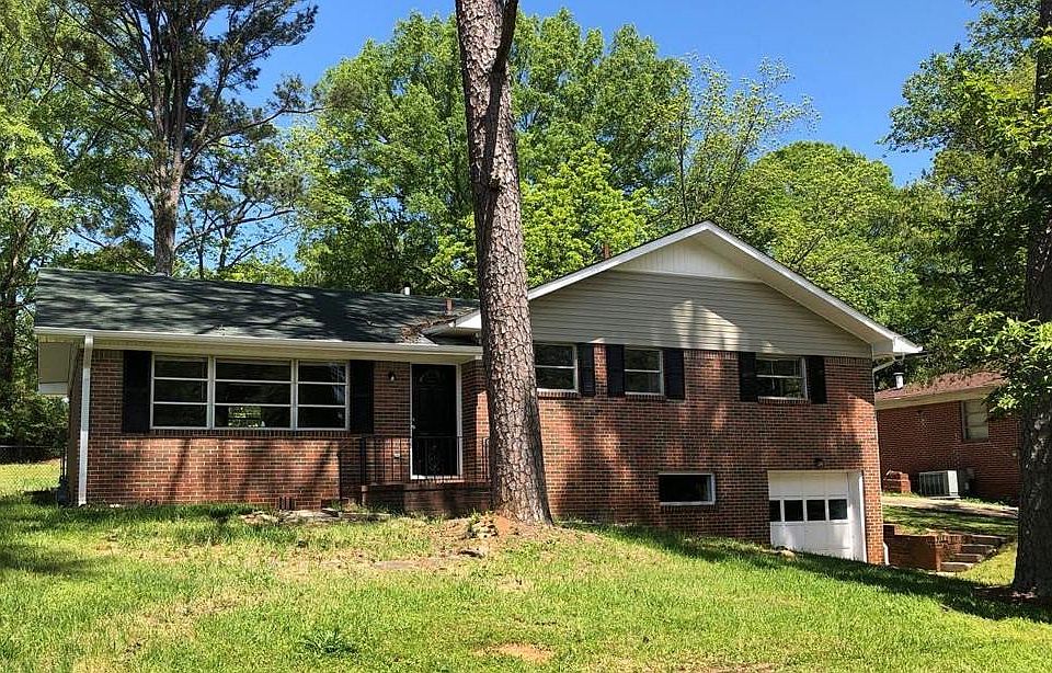 1st image of 512 Goldenrod Dr