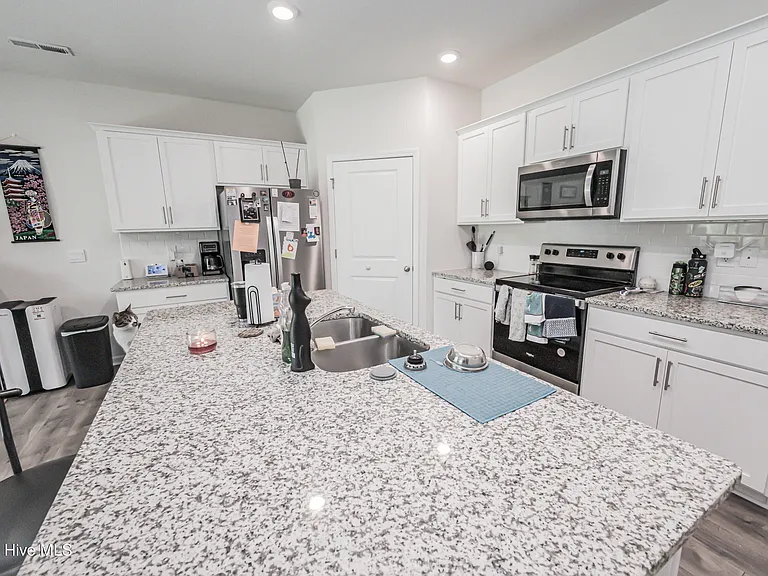 1201 Santa Lucia Rd — Photo 15
