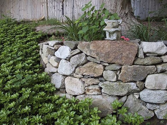 Custom Stone Walls