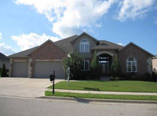 5913 W Ivyleaf Ct, Peoria, IL 61615