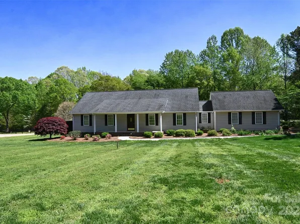 6779 Highway 557, Clover, SC 29710