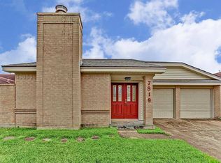 7819 Micheline Cir, Houston, TX 77071