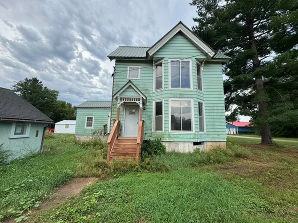 309 E Richland St, Lone Rock, WI 53556