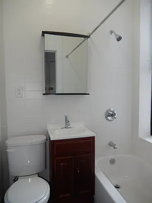 Rented by Bohemia Realty Group | media 25