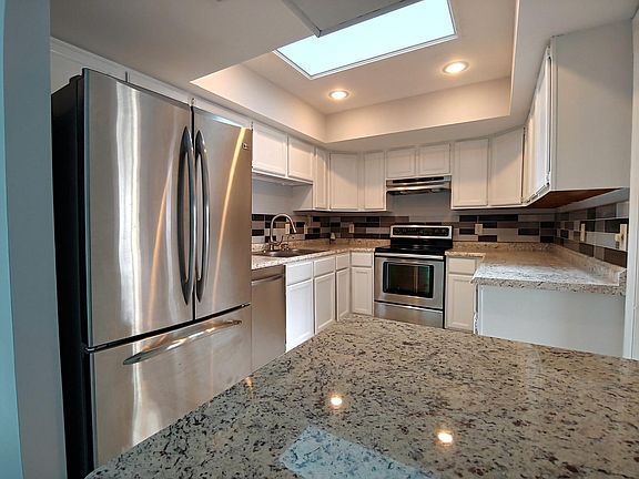 4th image of 4840 Deermoss Way S