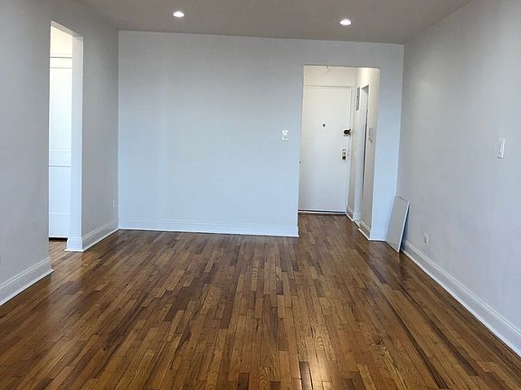 3rd image of 12310 Ocean Promenade APT 4N