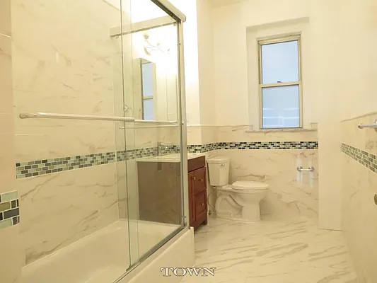 Rented by Town Residential | media 30