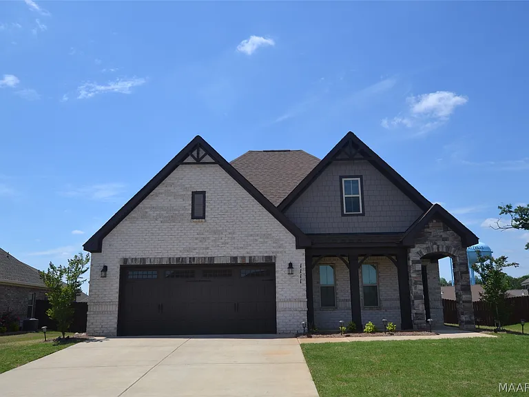 1111 Benjamin Way — Photo 1