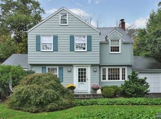 49 Cleveland Rd, Caldwell, NJ 07006