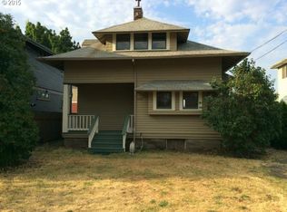 1031 Hull St, Hood River, OR