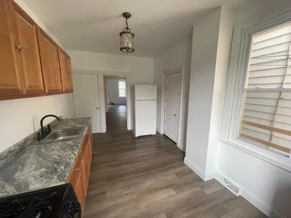 414 N Front St, Steelton, PA 17113