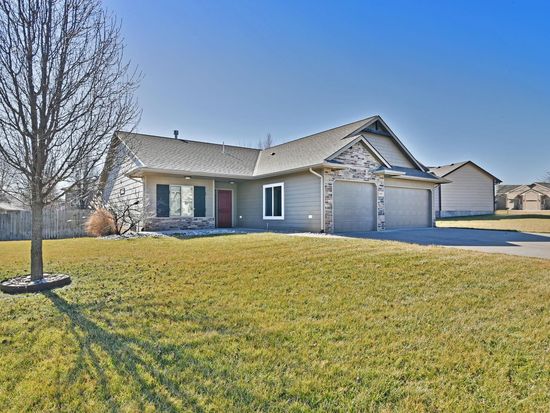 1509 W Hickory St, Haysville, KS 67060