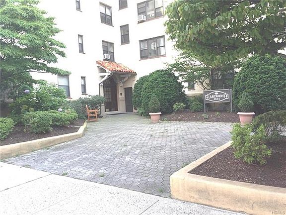 2nd image of 17 N Chatsworth Ave APT 6E