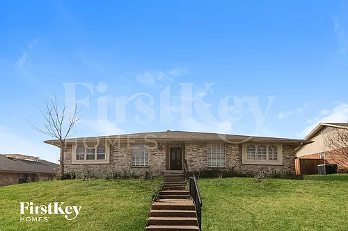3413 Valley View Ln Photo 1