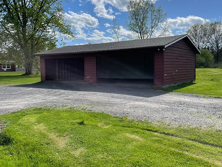 2-35 Springbrook Cir #9B — Photo 10