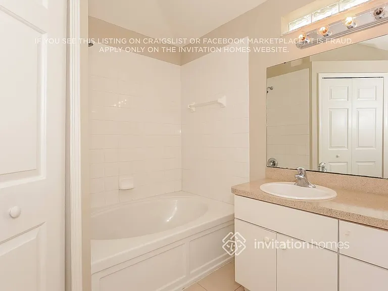 10353 Lakeside Vista Dr — Photo 14