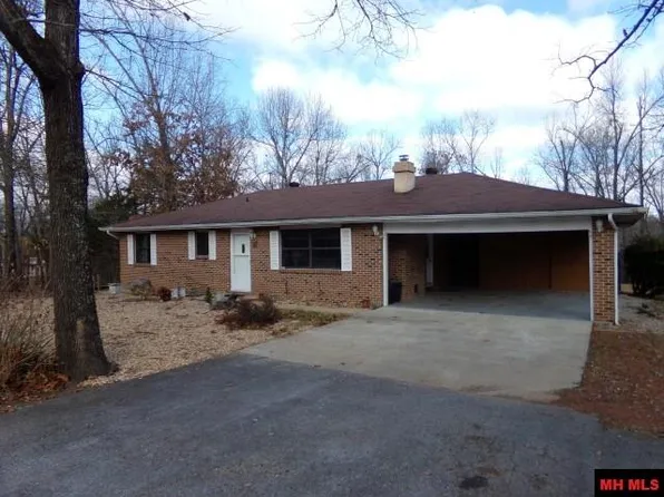 201 Lake Park Loop, Mountain Home, AR 72653