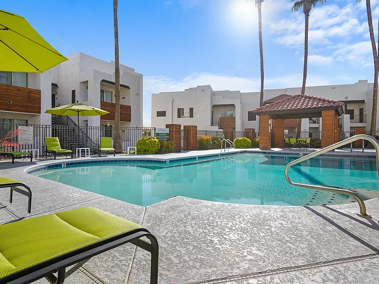 The Residences at Palm Valley Apartments — Photo 28