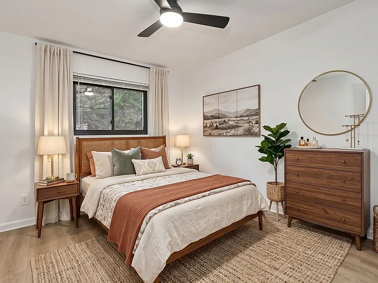 2535 Lysle Ln #2B — Photo 12
