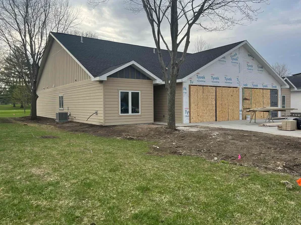 1012 S Emerald Hls, Arnolds Park, IA 51331