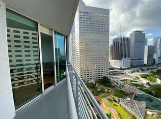 335 Biscayne Blvd #2404, Miami, FL 33131