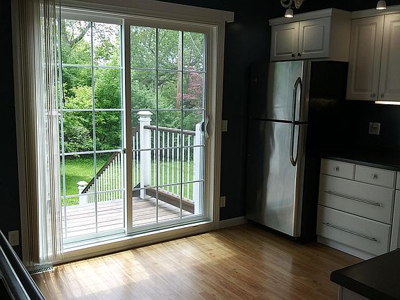 3rd image of 1711 E Thomas Ave