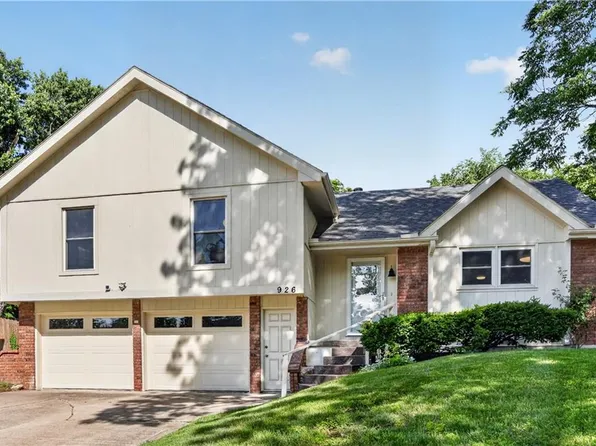 926 NE 87th Ter, Kansas City, MO 64155