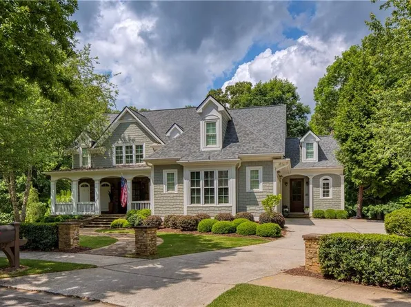 6627 Westerly Ln, Gainesville, GA 30506