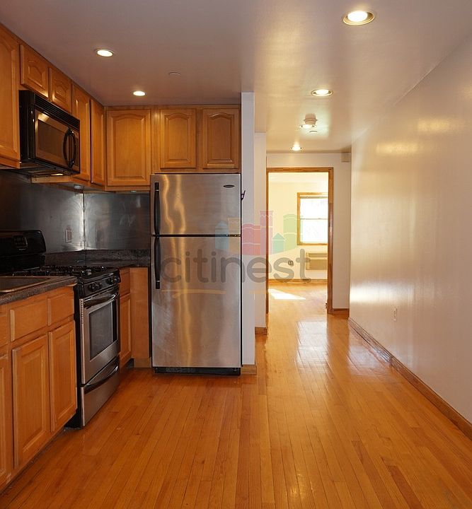 1st image of 272 12th St #1D