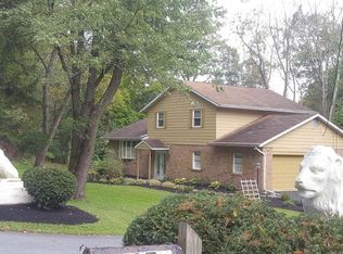 9377 Mountain Rd, Grantville, PA 17028
