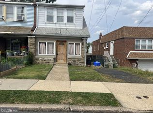 725 Rhawn St, Philadelphia, PA 19111