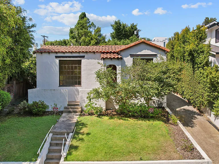 2569 Patricia Ave — Photo 4