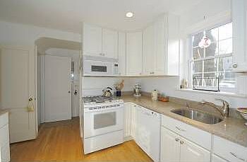 2nd image of 5712 Beech Ave