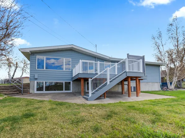 15 Knob Rd, Havre, MT 59501