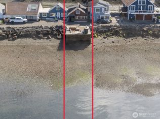 2433 Day Island Blvd W, University Place, WA 98466