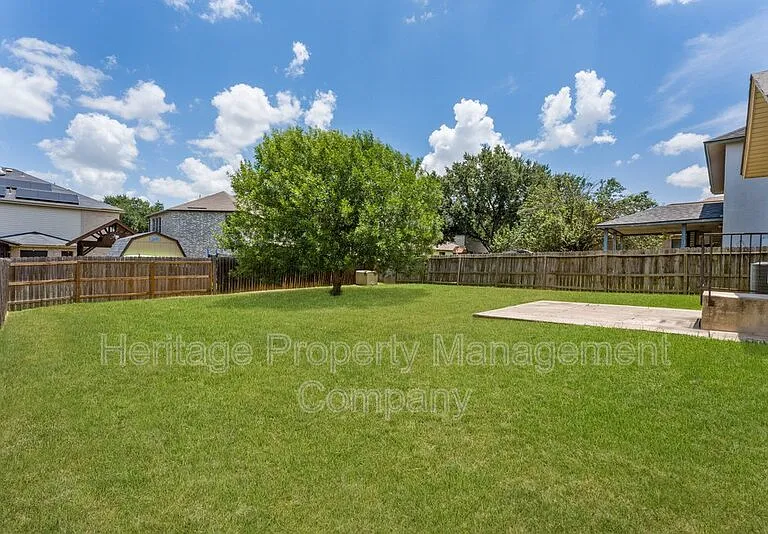 8038 Cantura Mls — Photo 30
