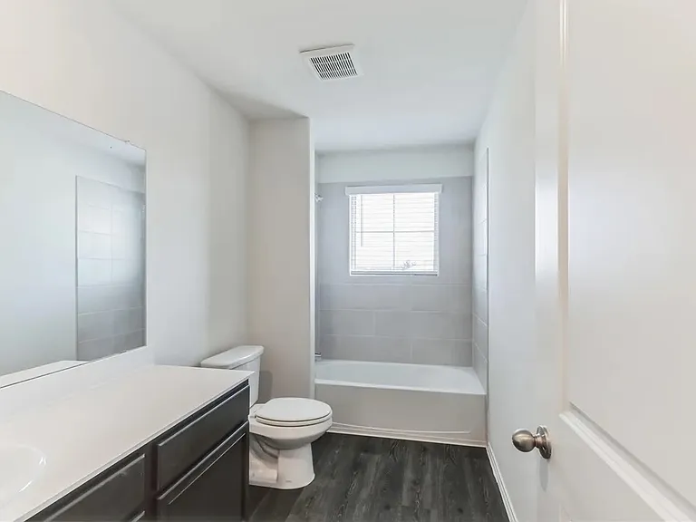 3124 Sweetwater Way — Photo 21