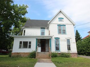 12 N Main St, Holley, NY 14470