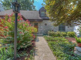 524 Woodard Dr, Saint Louis, MO