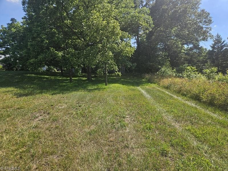 1st image of 2360 Milling Rd