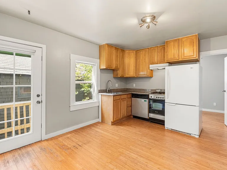 1409 1421 Sacramento Street 7 #9 — Photo 1